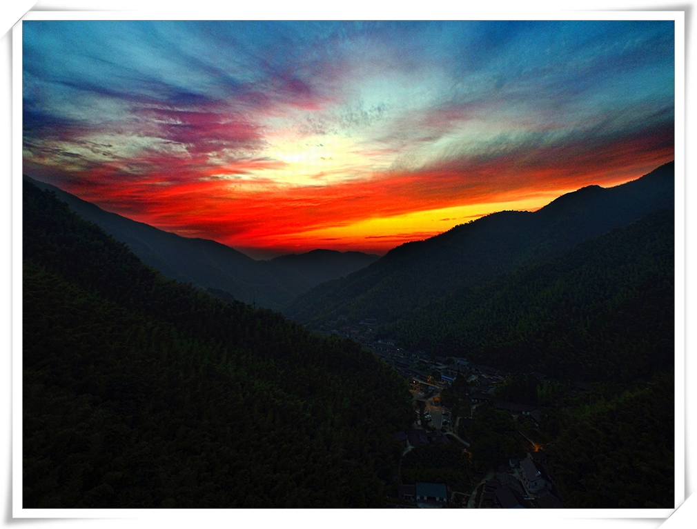 无标题_HDR2_Frame(木纹(四周花纹)).jpg
