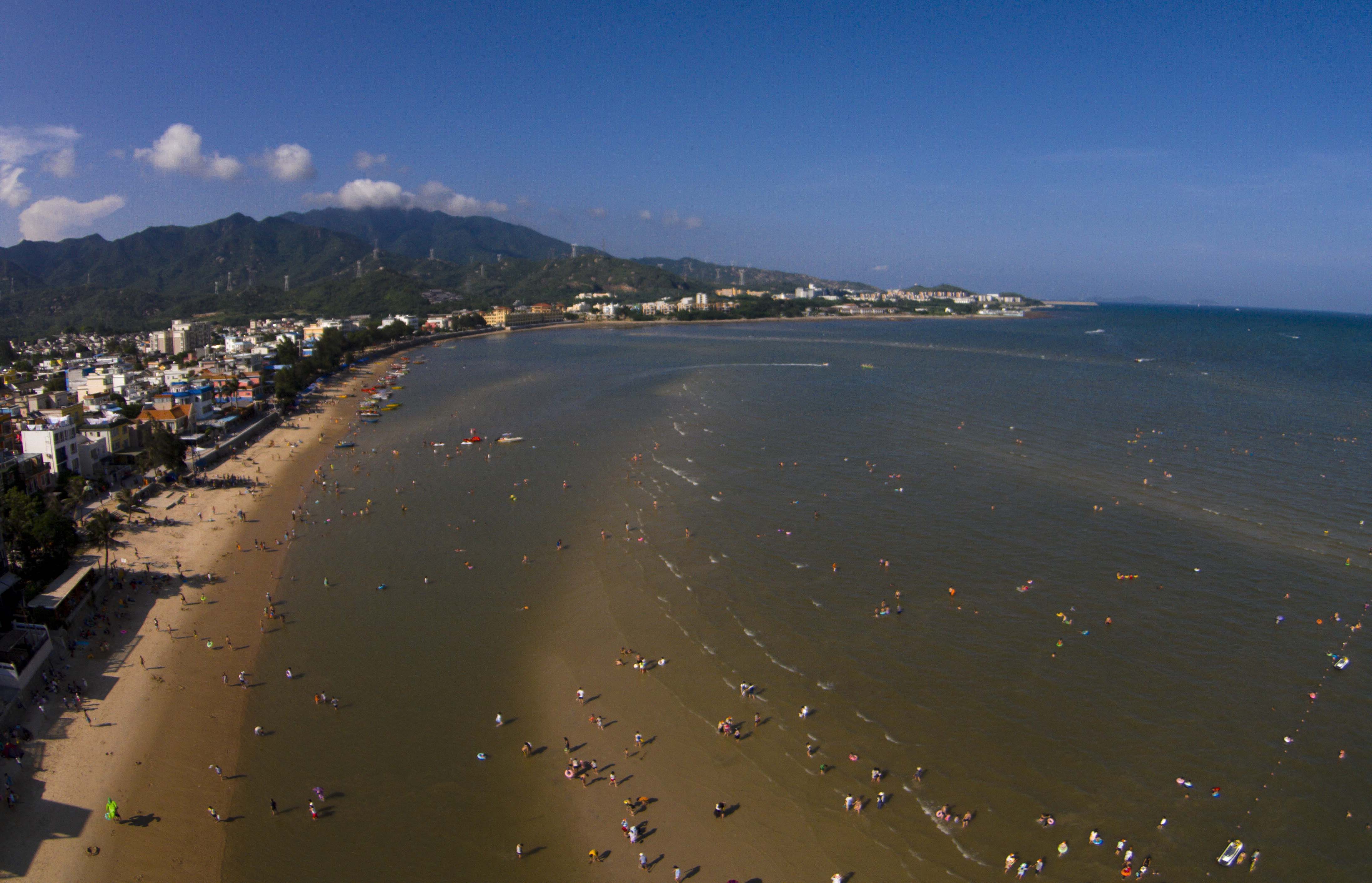 精灵2v航拍深圳大鹏所城及流水感受