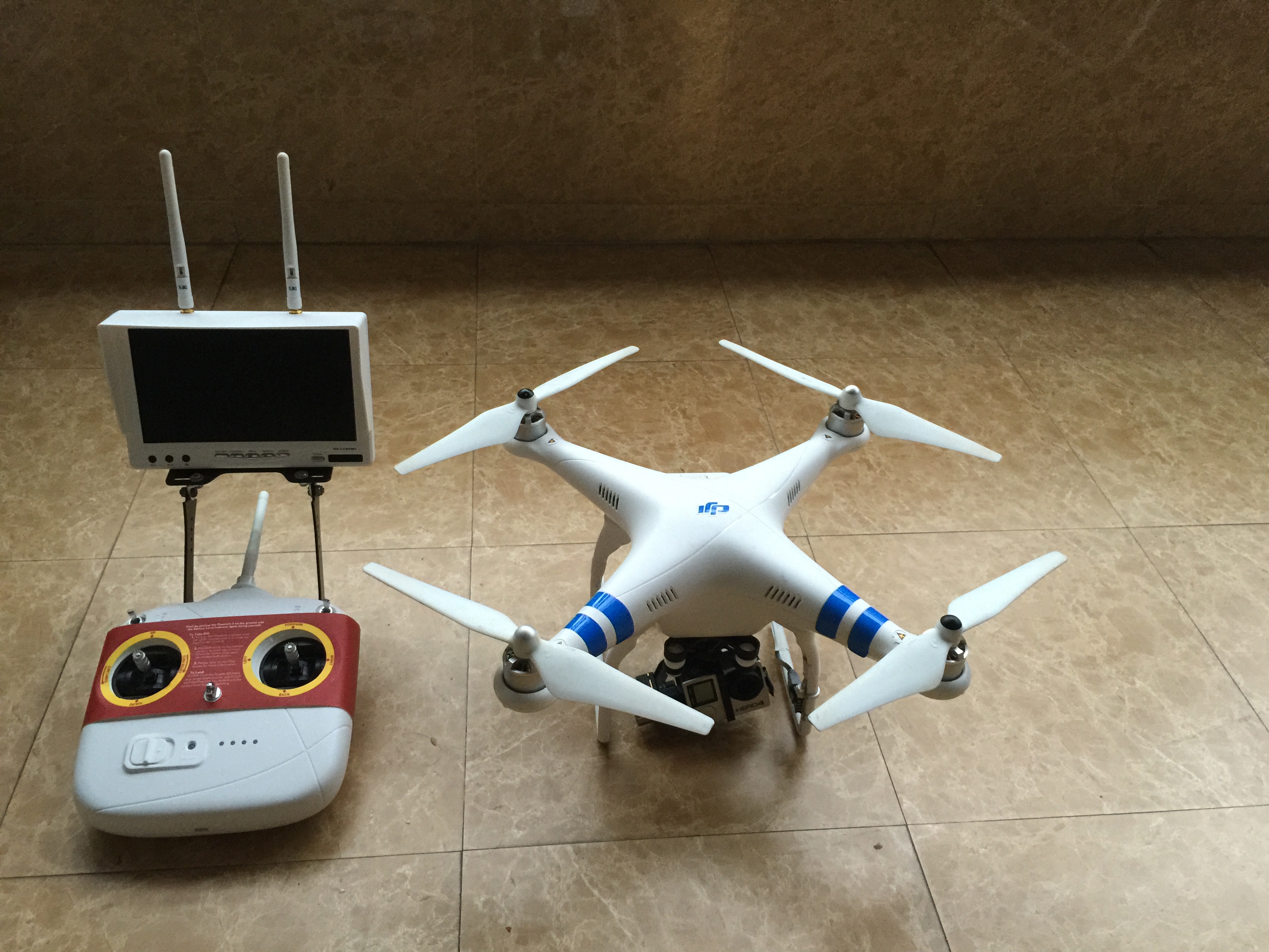 618大疆猫店买的精灵2挂gopro4black切态模式无反应私奔到