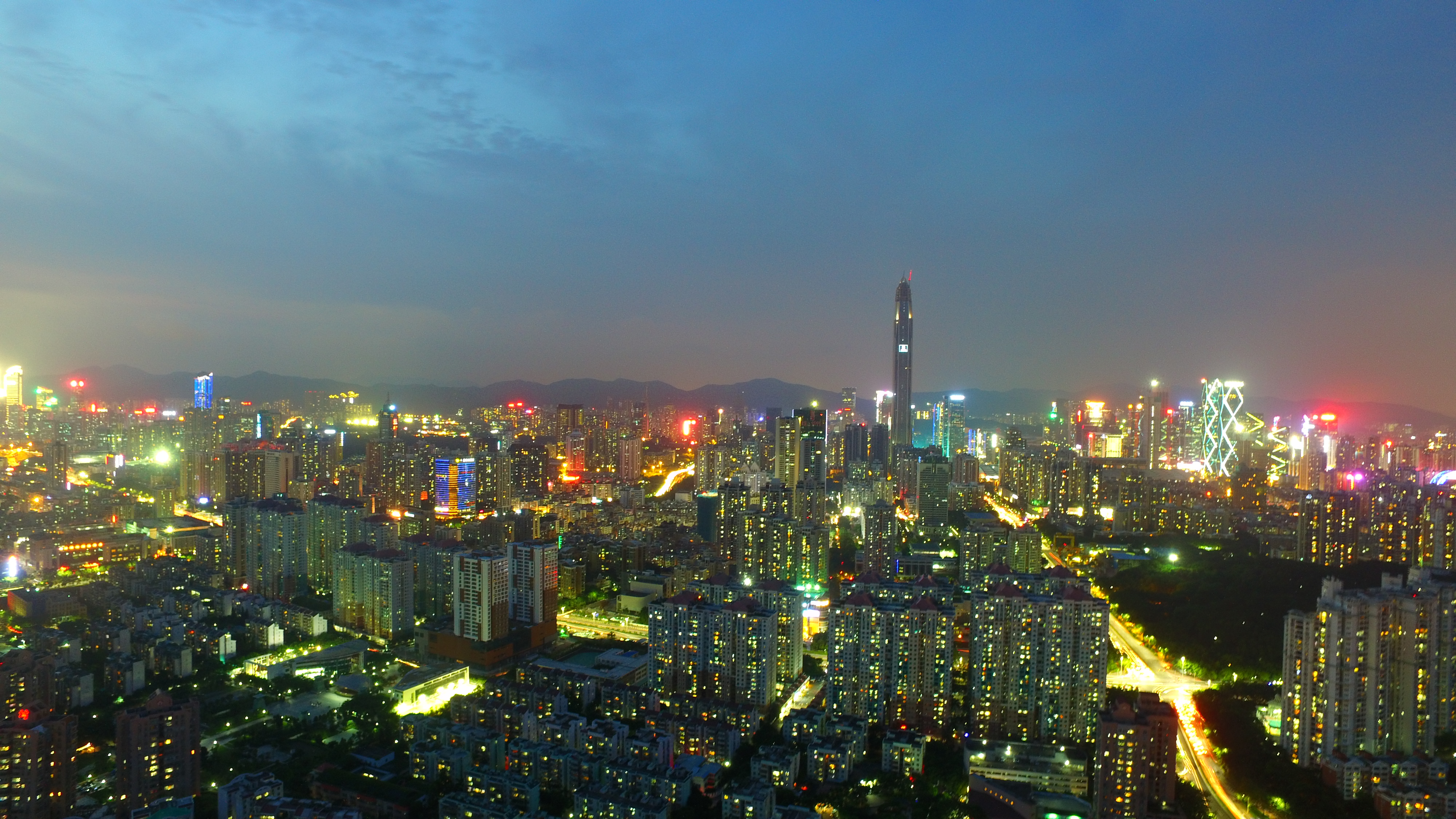 白黑教你做点不一样的全景图