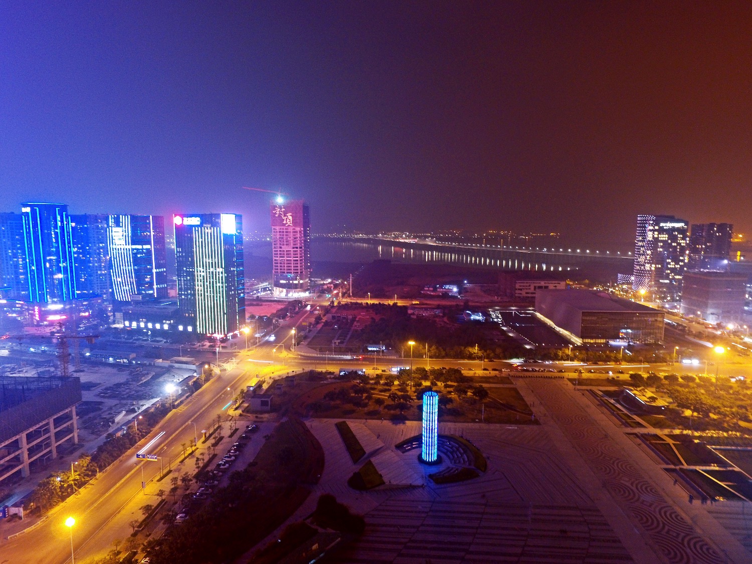 深圳宝安海滨广场夜拍