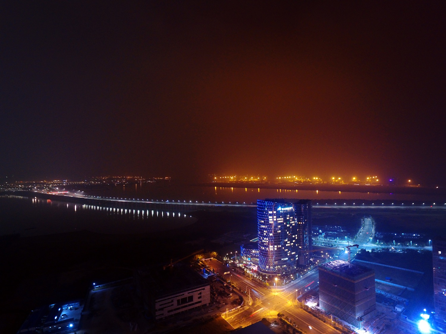 深圳宝安海滨广场夜拍