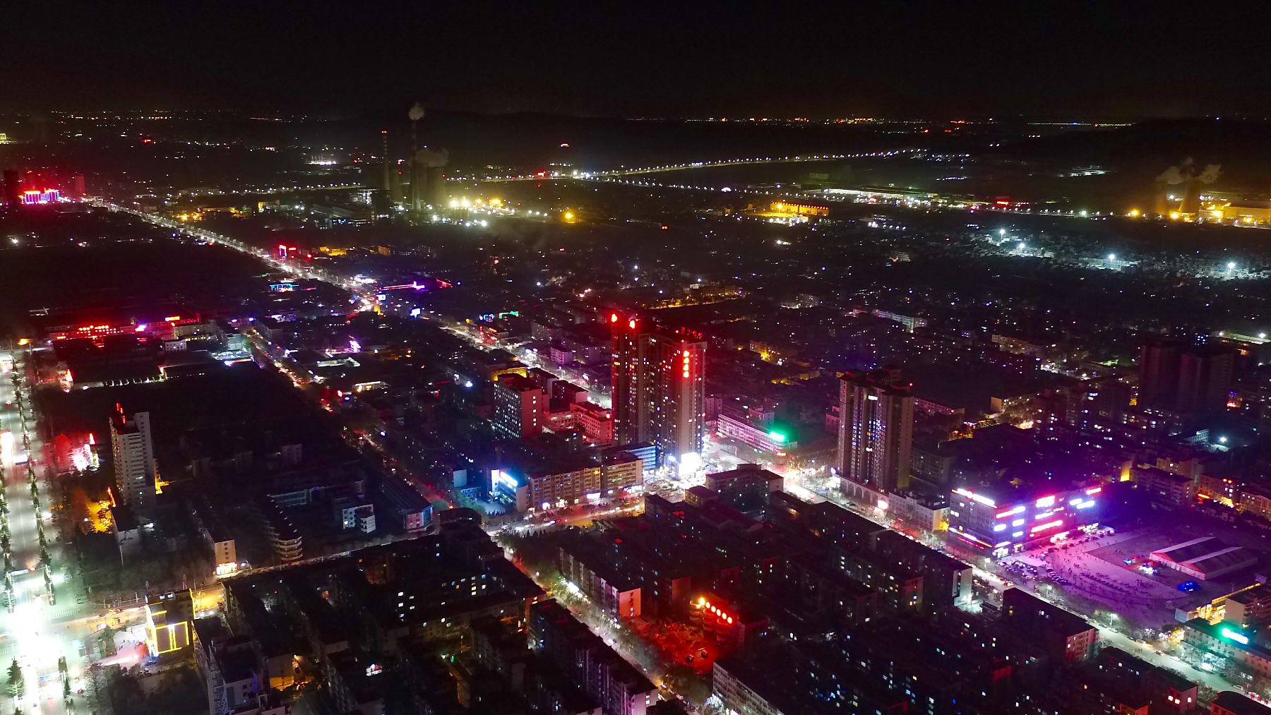 小县城,大不同 偃师航拍>