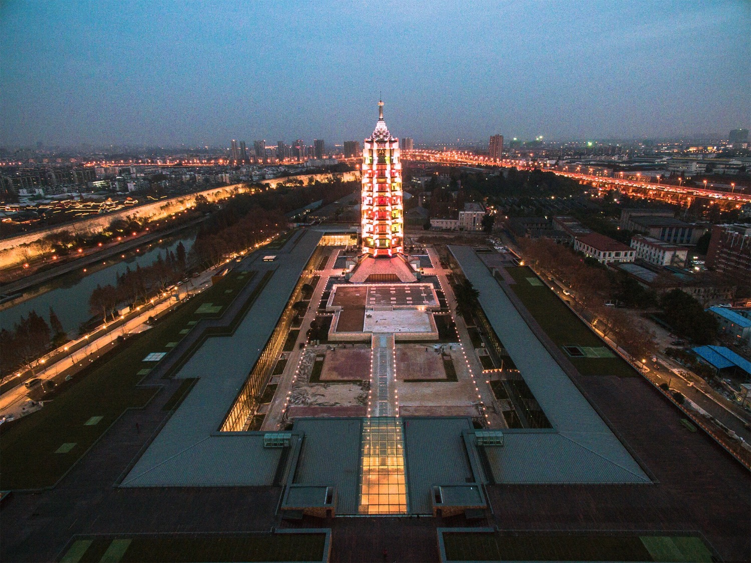 我的第一次航拍南京大報恩寺及河西南京眼