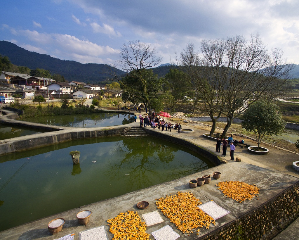 韶关曲江小坑曹角湾村全景图