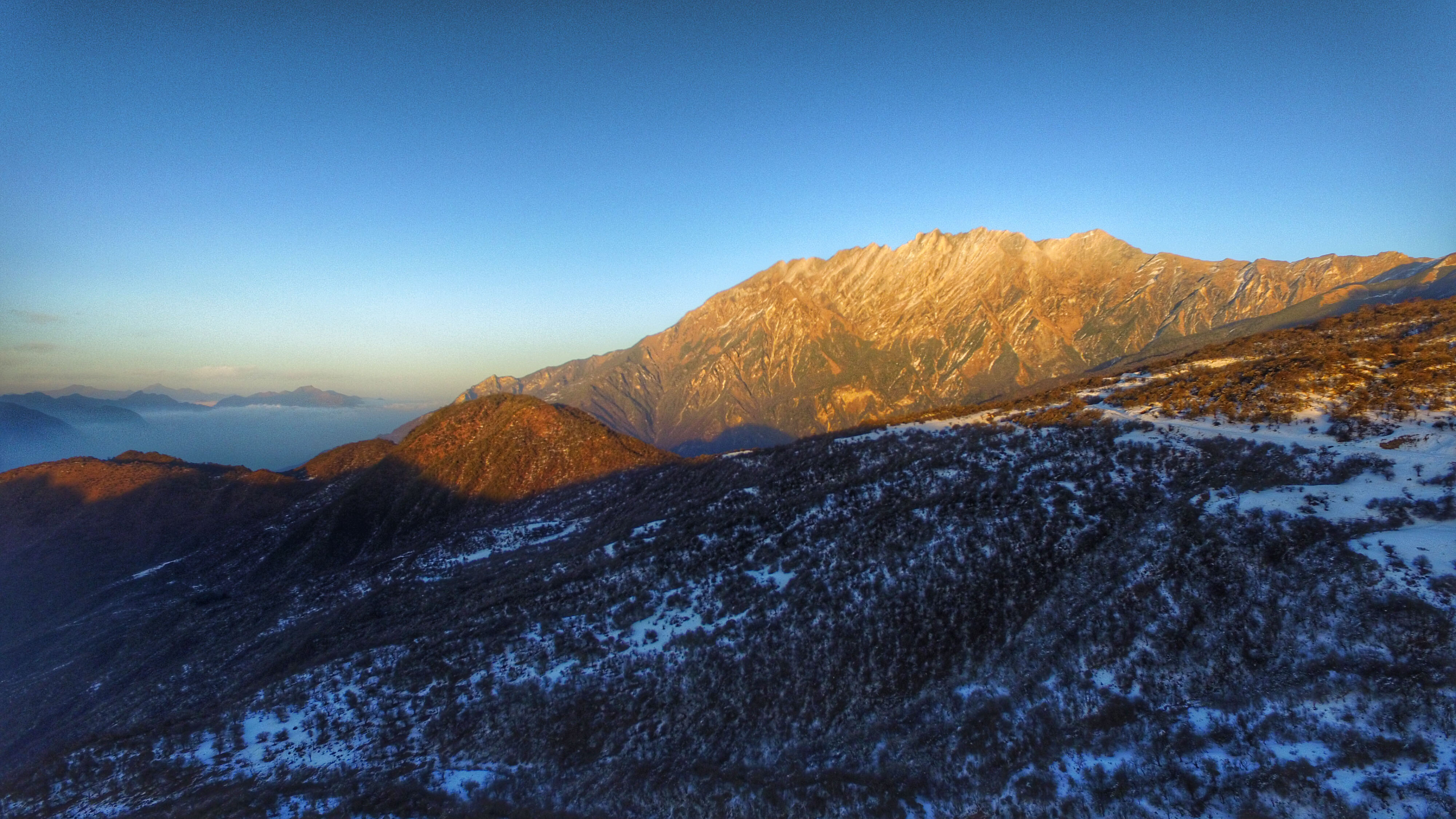 航拍成都九鼎山太子岭