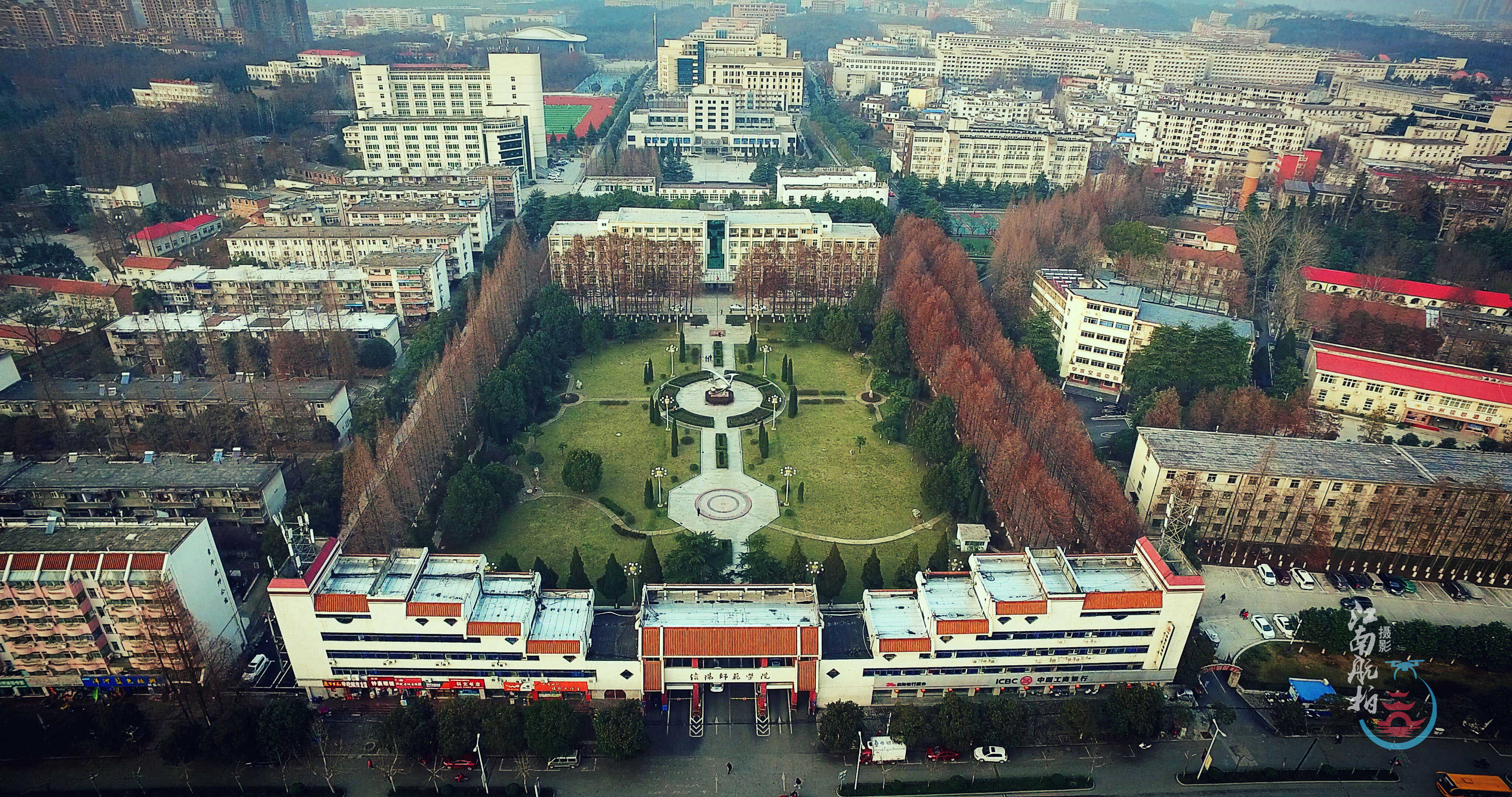 上帝视角看信阳带着小悟来一场航拍旅行