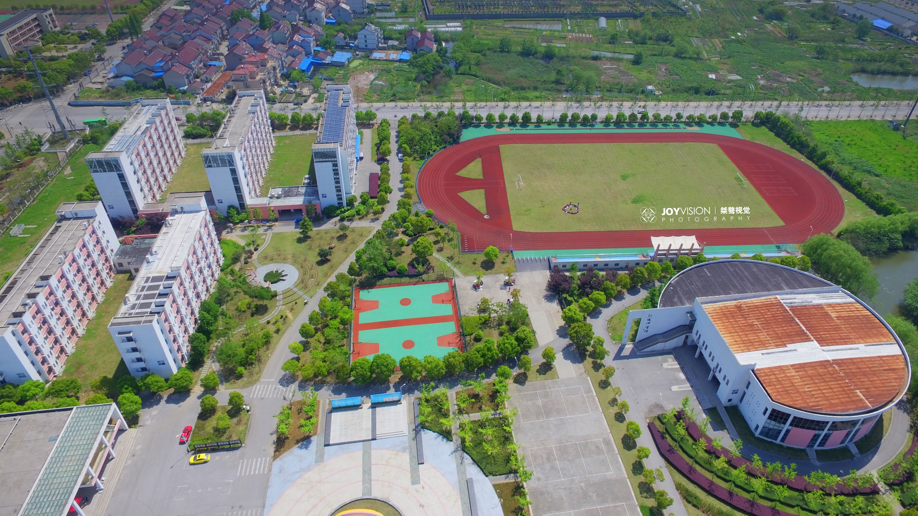 湖州最美的学校——湖州艺术与设计学校航拍(更新全景)-作品-大疆社区