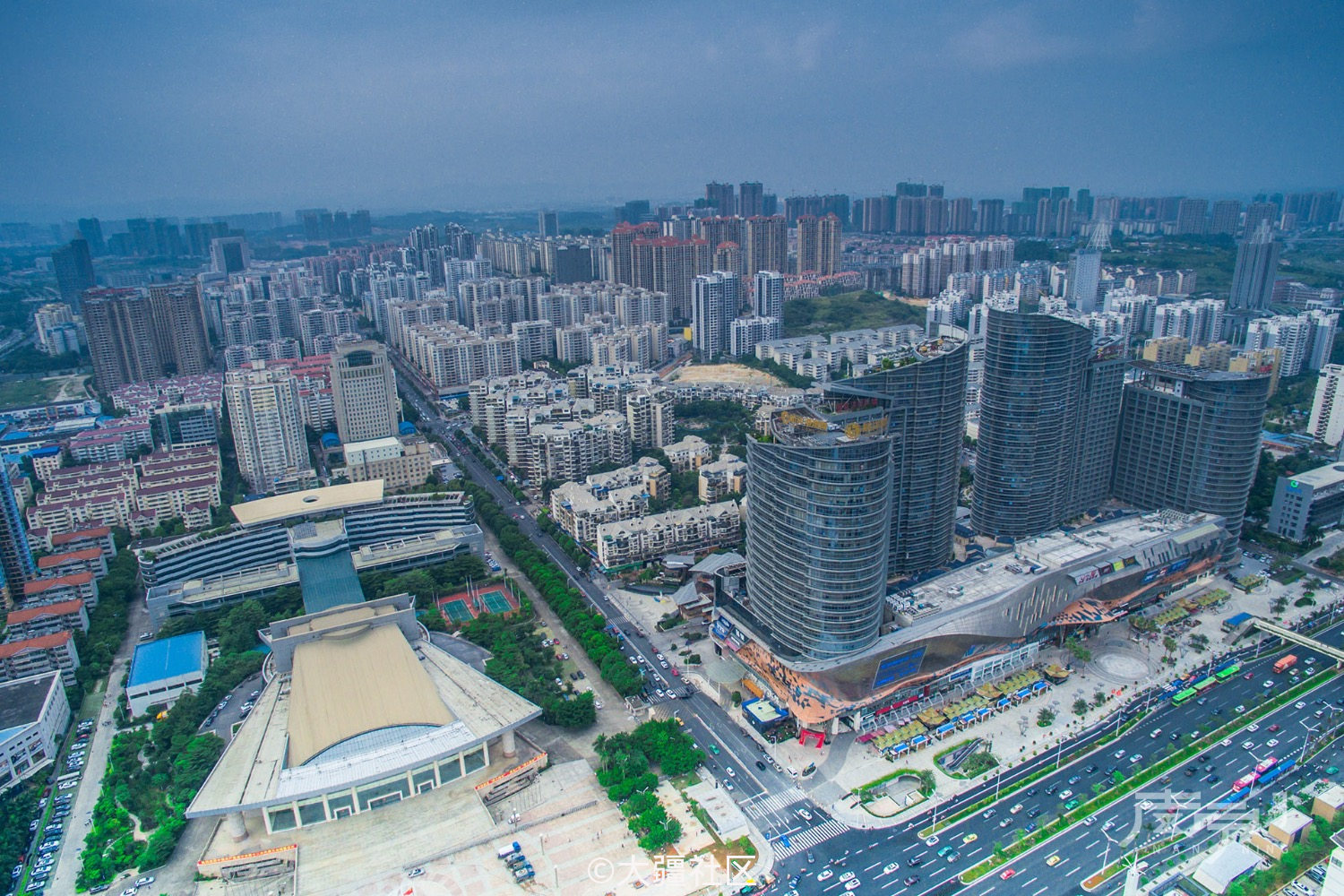 太美了,航拍及延时下的南宁