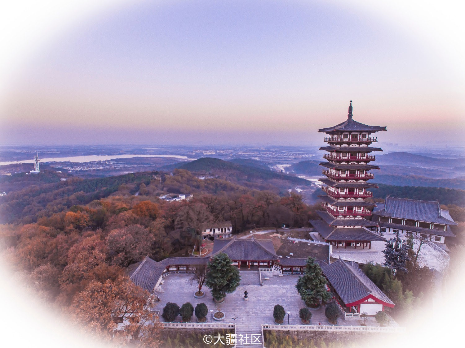 天空之城摄影大赛 日出东方 作品 大疆社区 天空之城摄影大赛 日出东方 作品 大疆社区