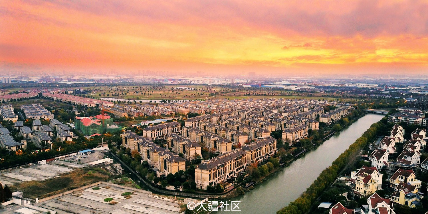 第一次放飞御航拍上海美兰湖风景区