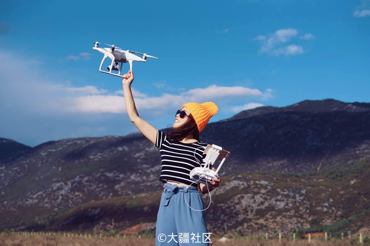 最美女飞手女生玩无人机是一种什么样的体验