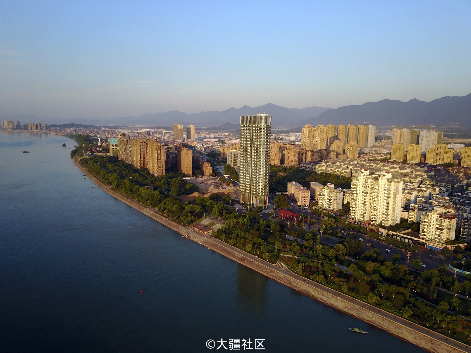 中国最美县城-桐庐