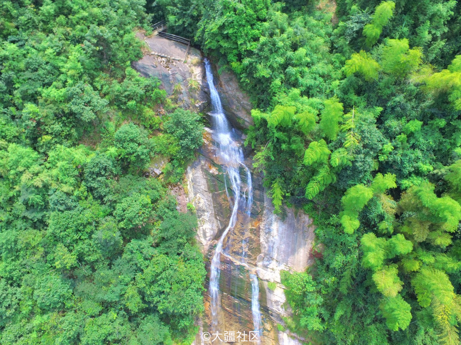 遂川白水仙瀑布