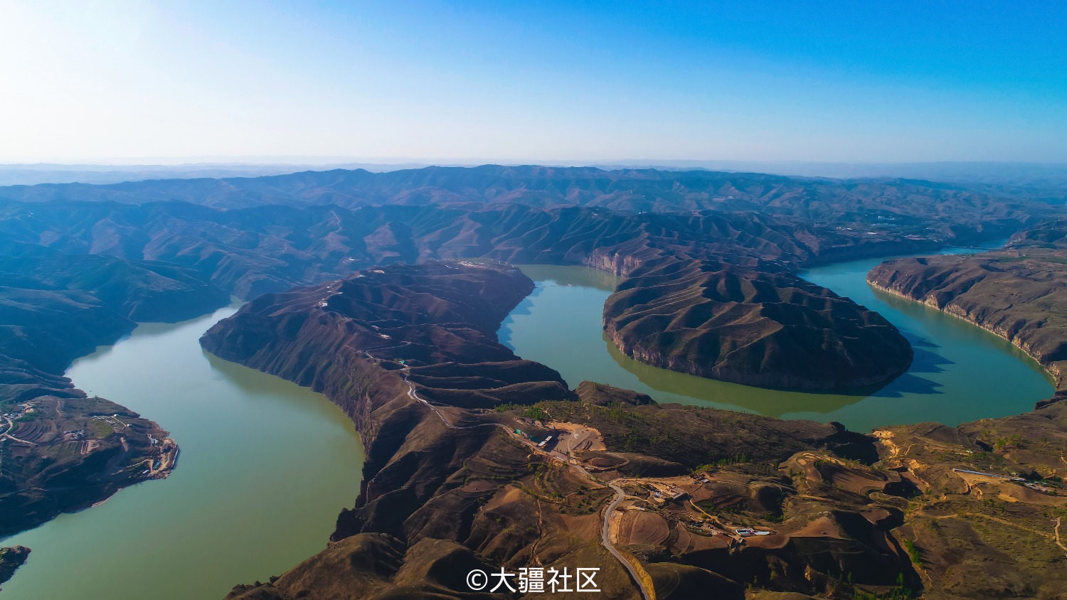 鄂尔多斯准格尔黄河峡谷风光照片