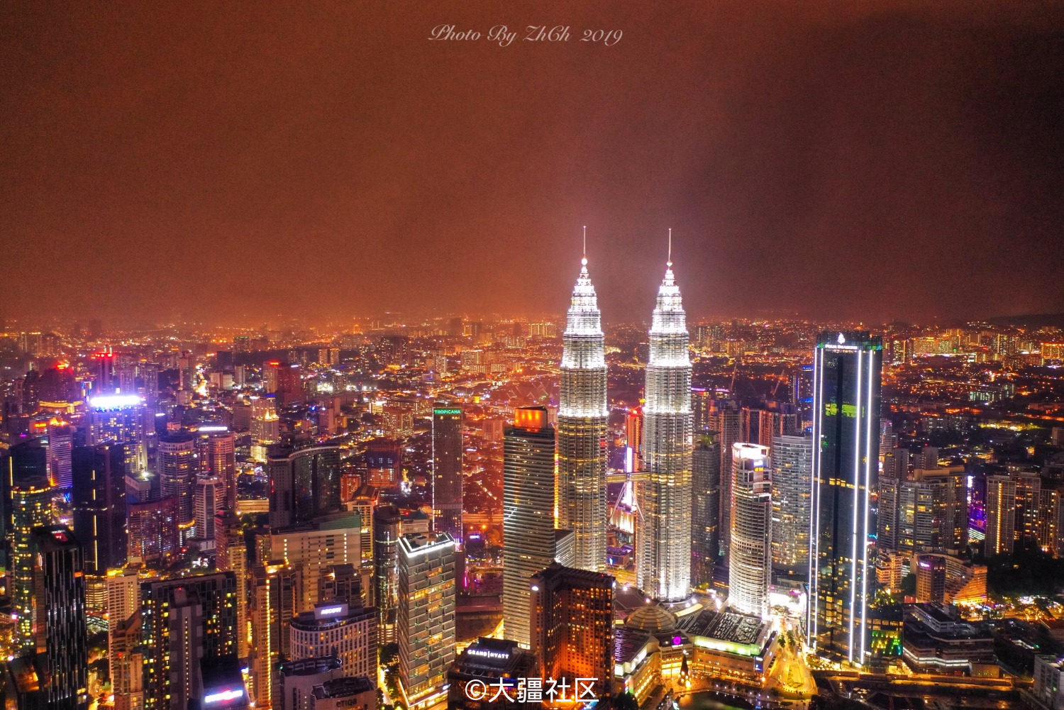 吉隆坡19年1月1日元旦夜景 作品 大疆社区 吉隆坡19年1月1日元旦夜景 作品 大疆社区