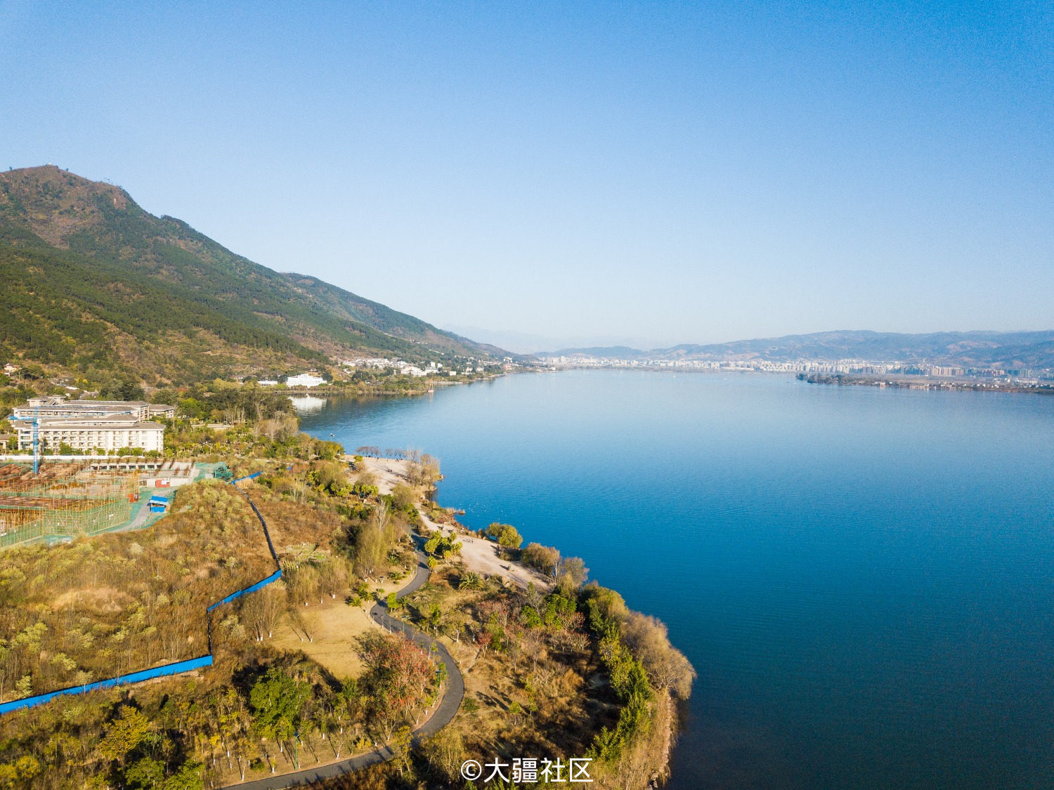 西昌邛海全景