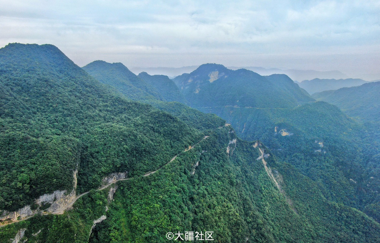 南川天山坪大峡谷简介图片