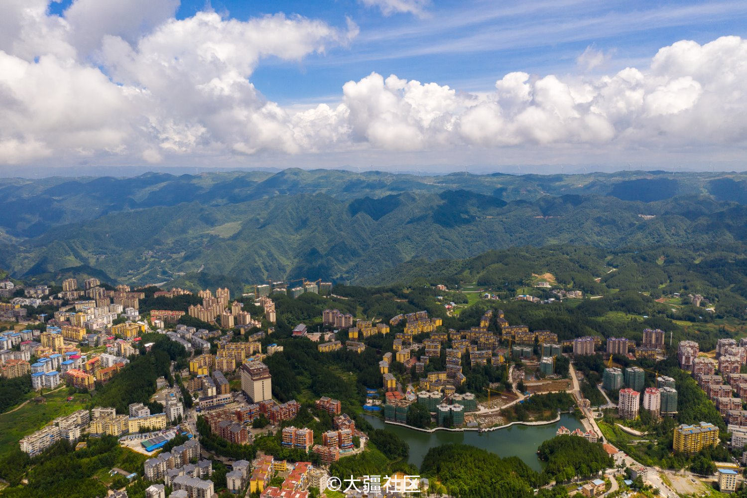 清凉夏都苏马荡仙境