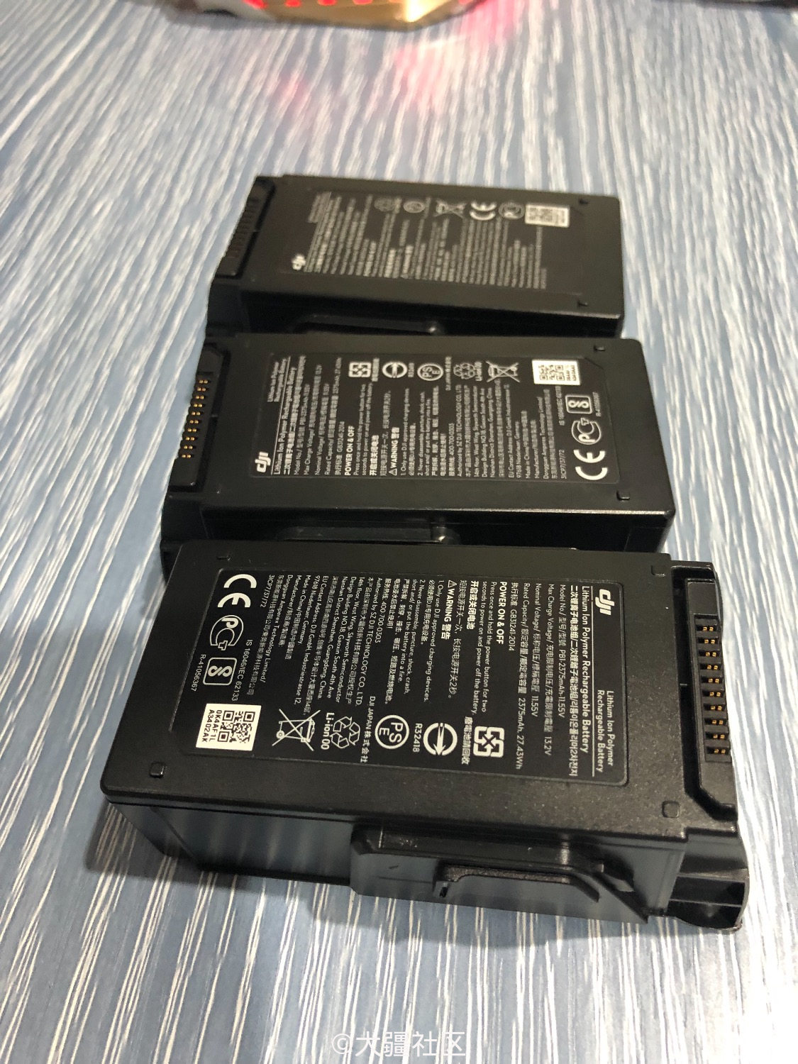 御air电池是不是有点鼓包了呀?还能用吗?-产品-大疆社区