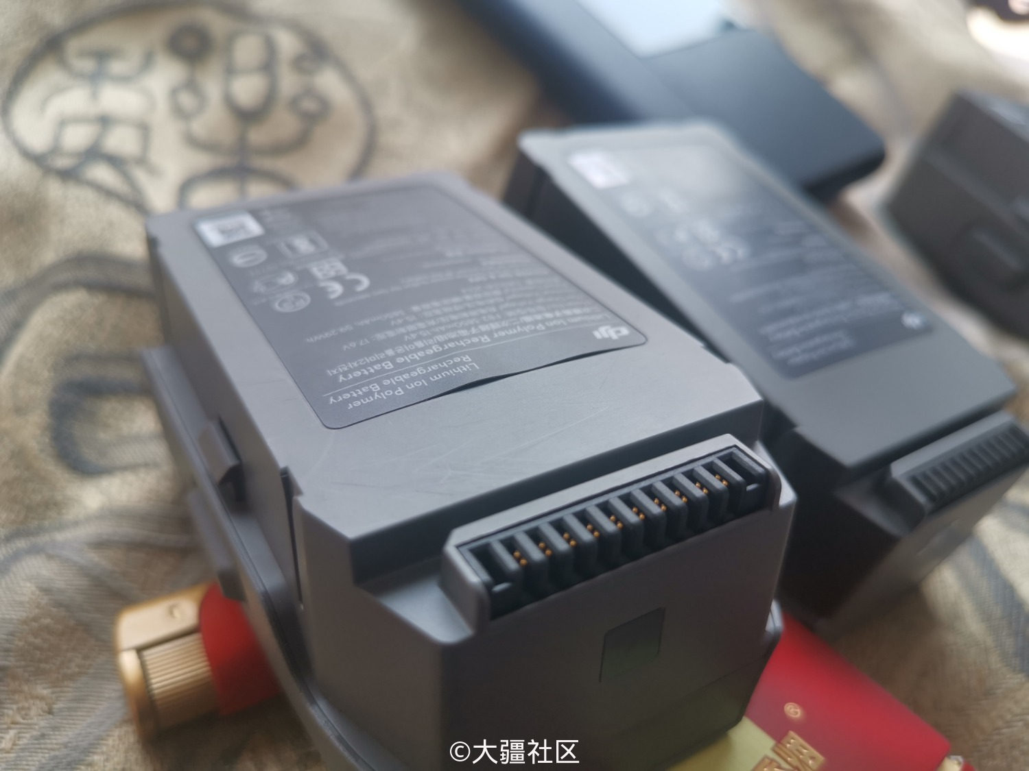 请教各位mavic2电池鼓包问题-服务-大疆社区