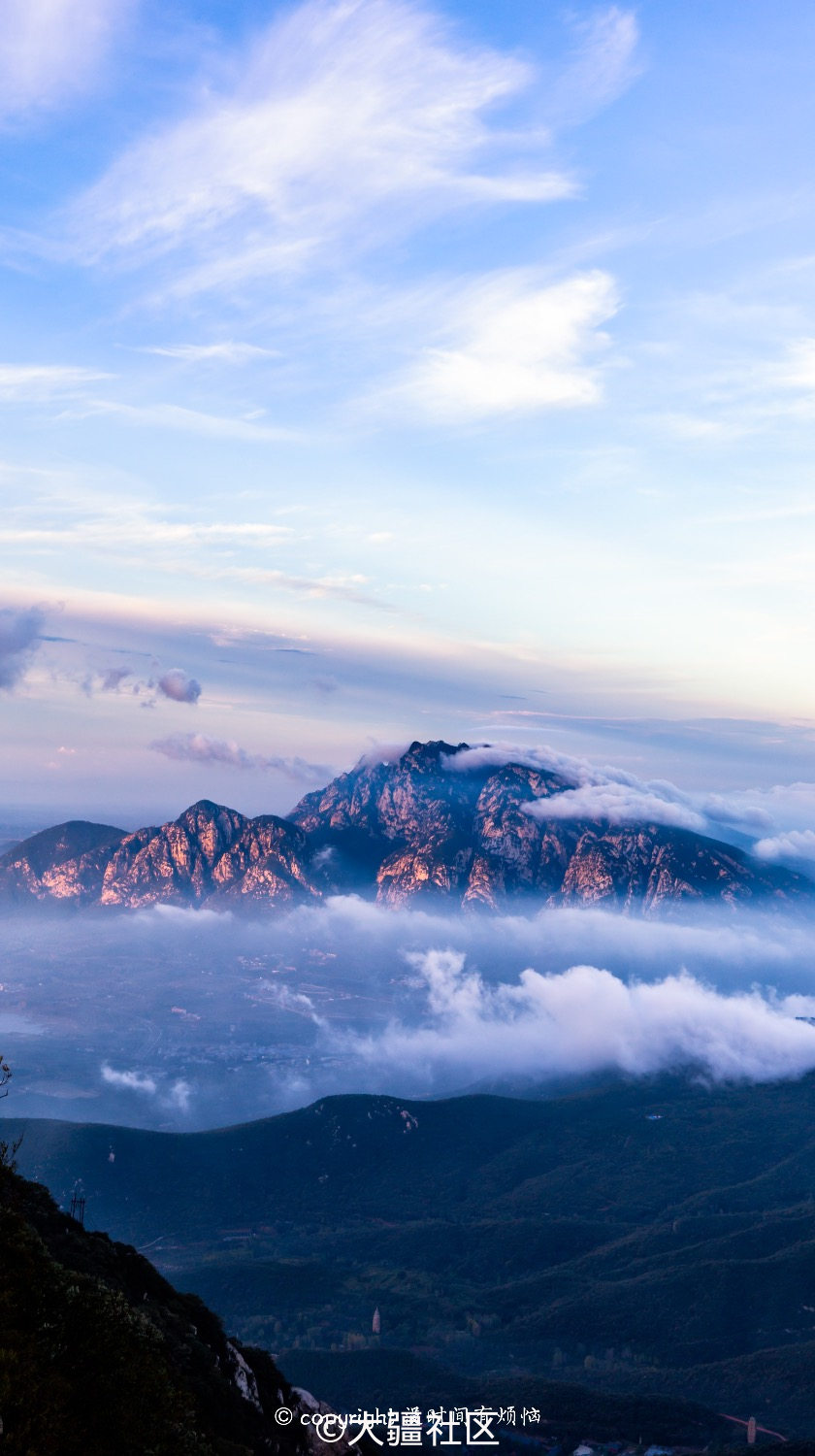 中岳嵩山全景图片