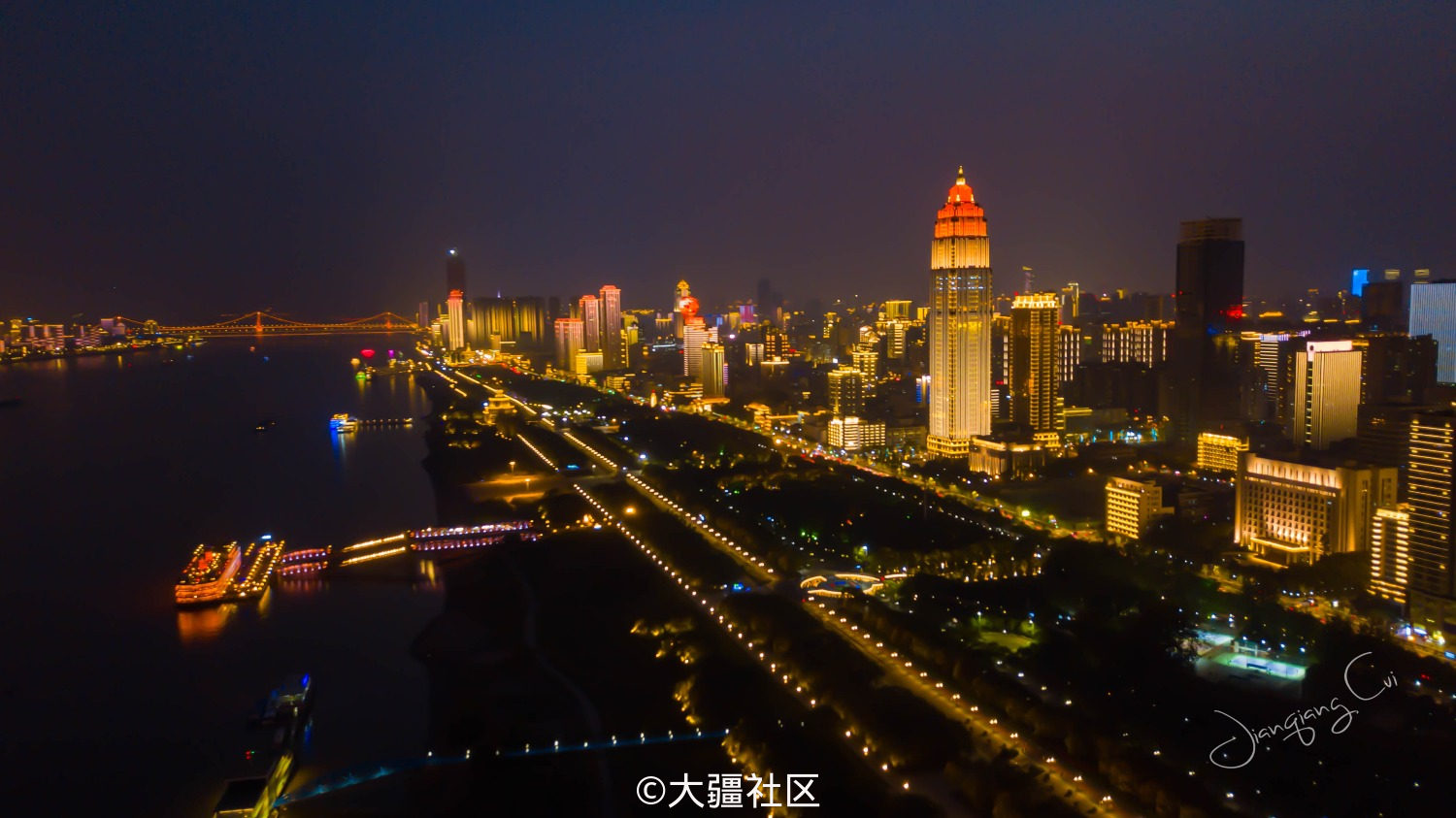 武漢漢口江灘夜景