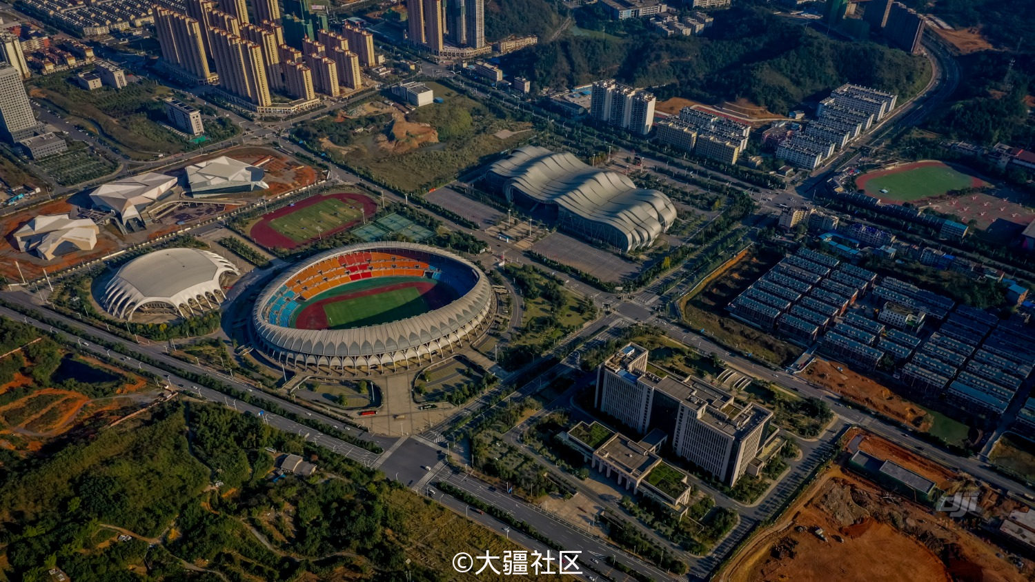 郴州市体育中心图片素材-编号10064951-图行天下