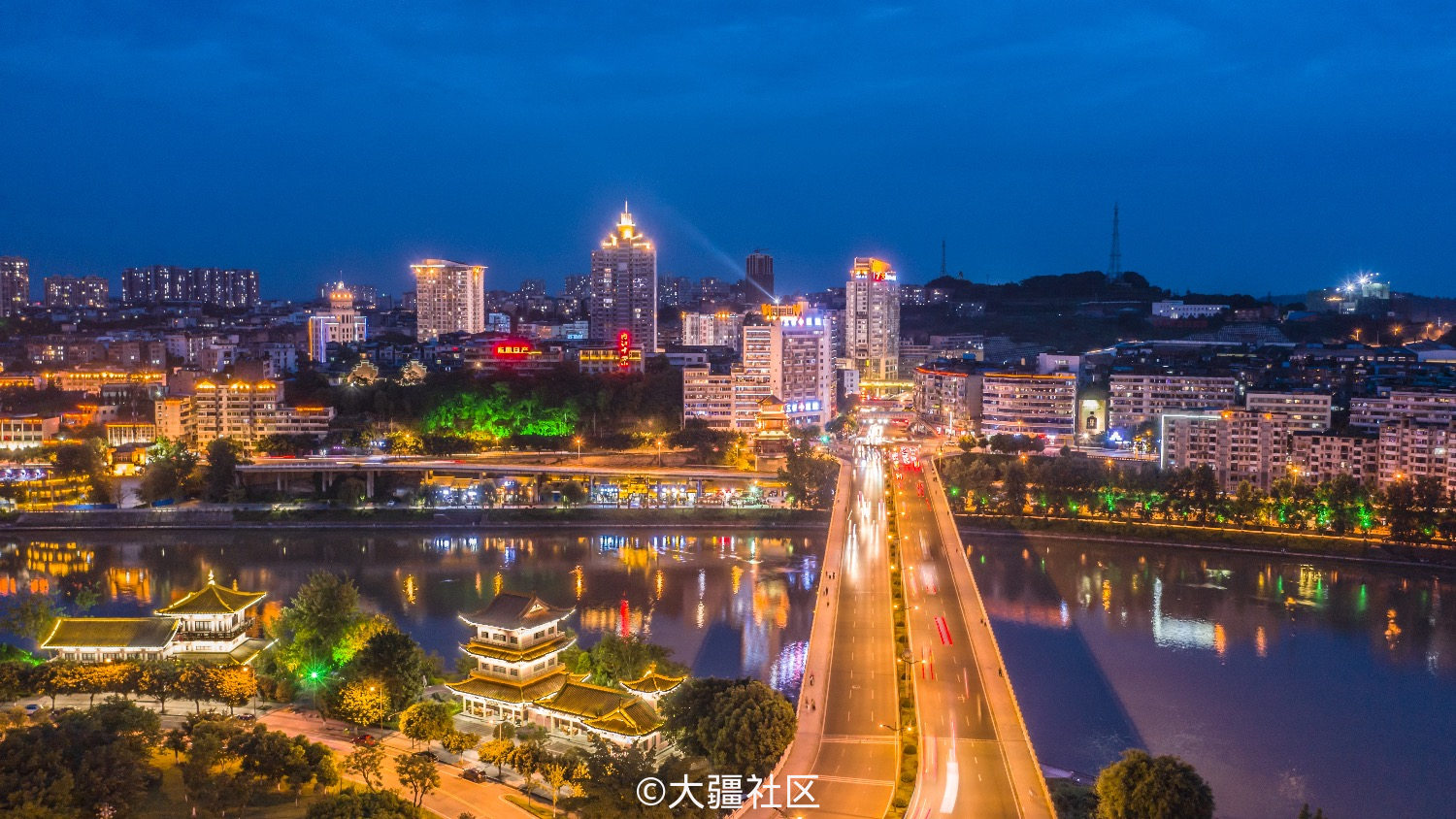 《航拍内江》甜城夜色