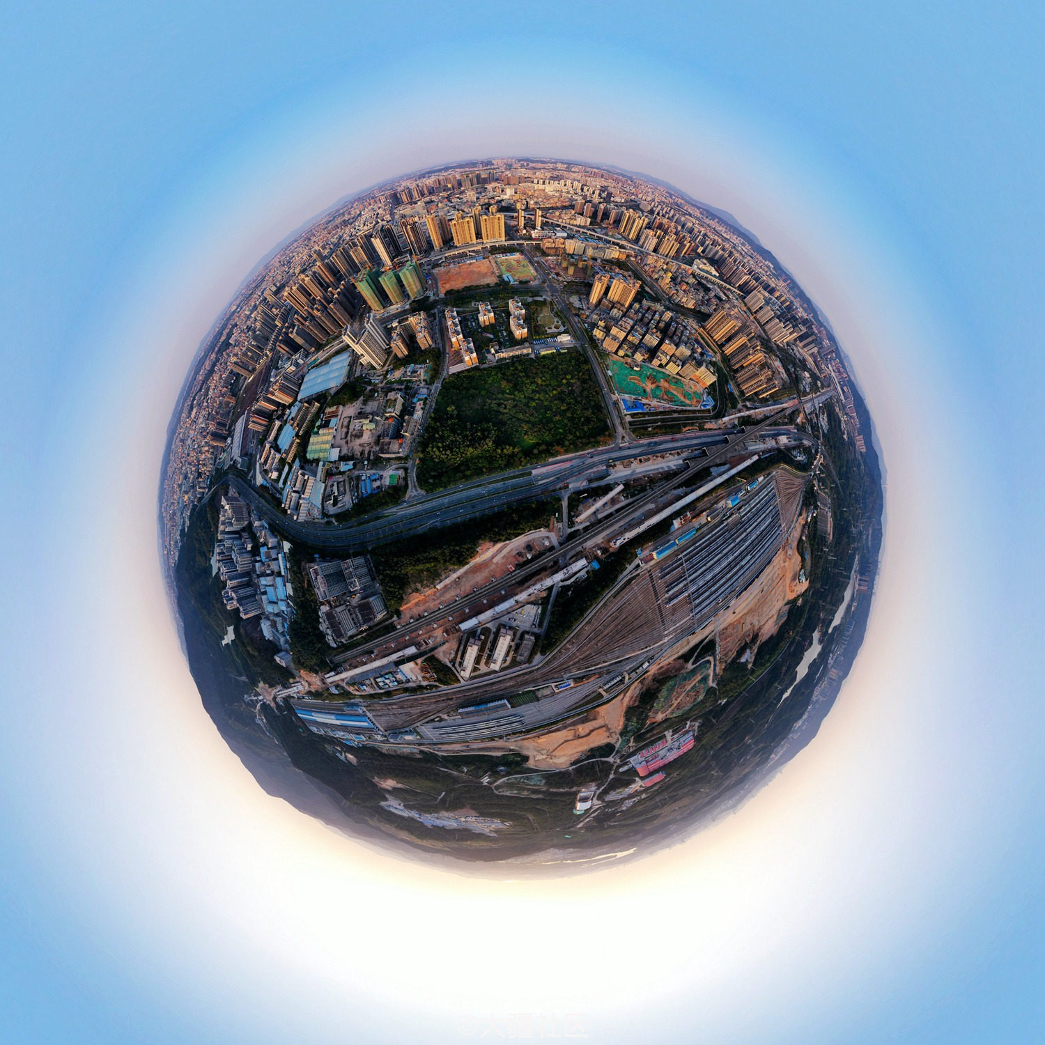 球形全景照片发到社区不能以vr形式展示