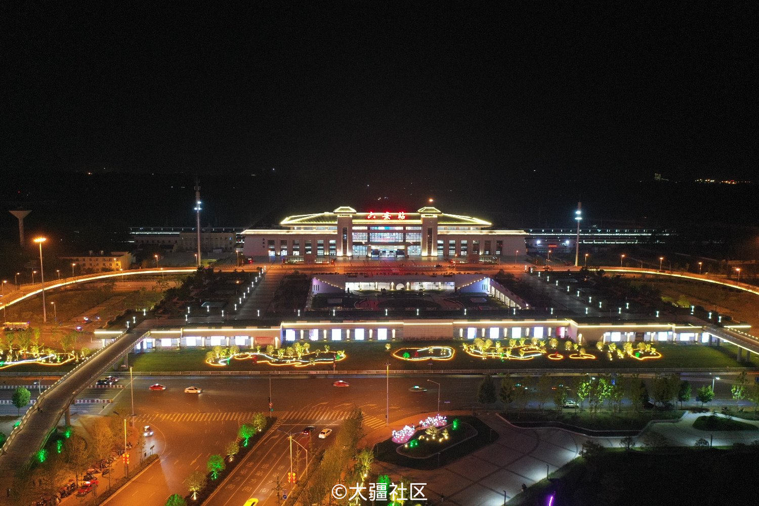 六安火车站夜景图片图片