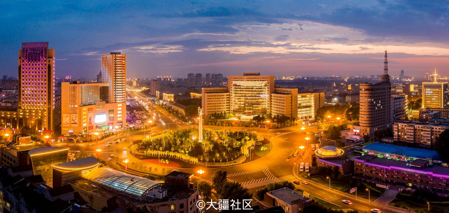 长春卫星广场夜景