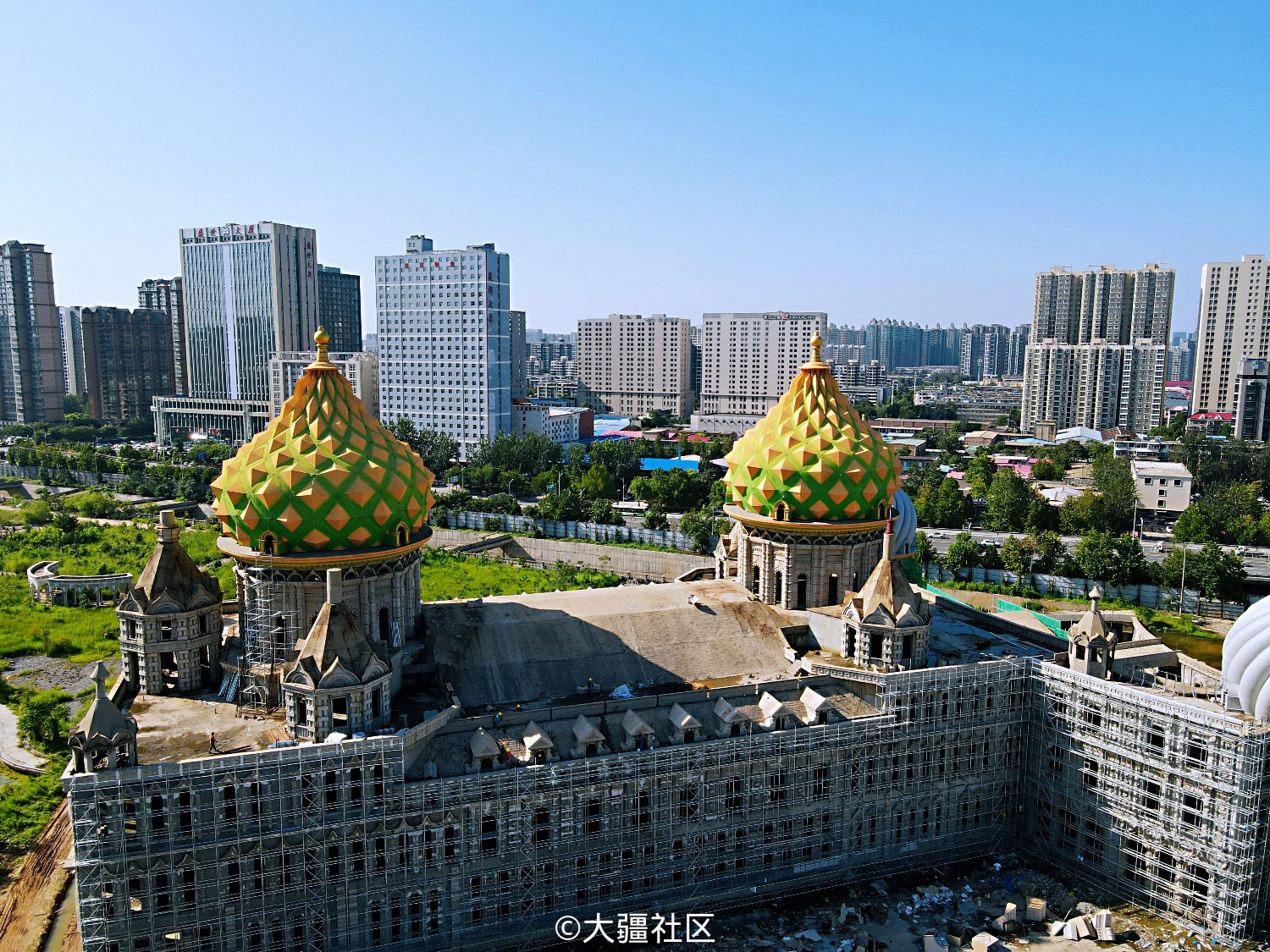 探访石家庄最大最美烂尾工程「祥云国际」号称170亿的城市综合体