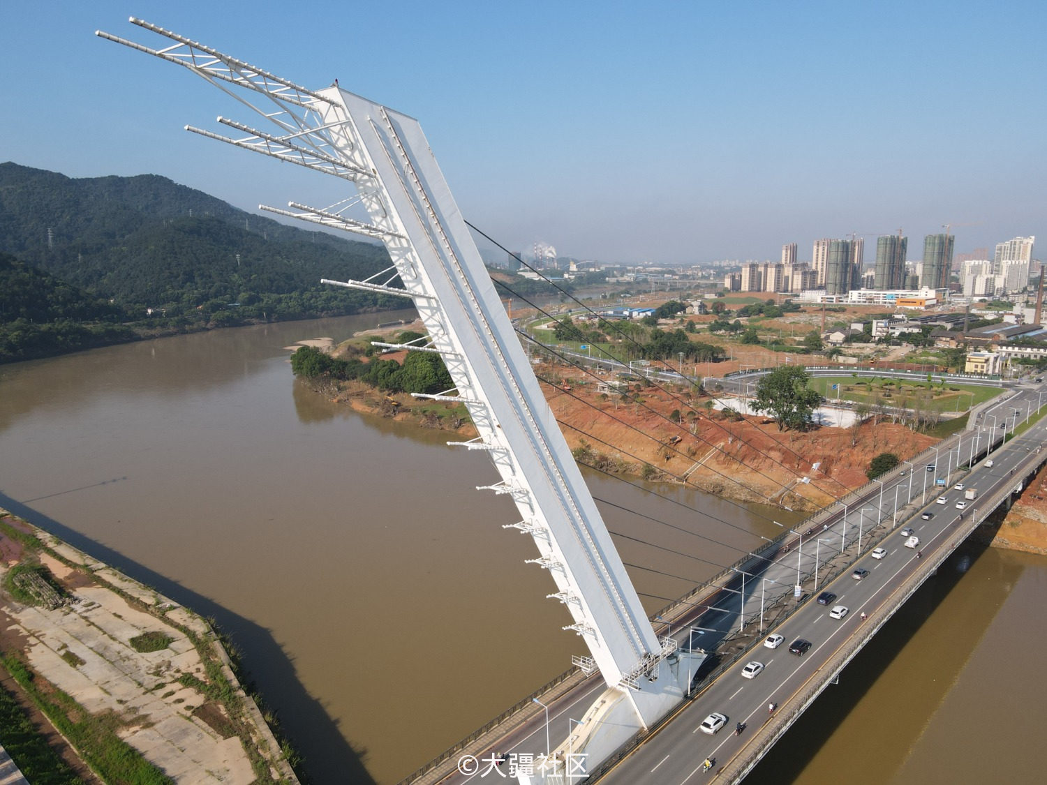 航拍景德鎮市昌江白鷺大橋