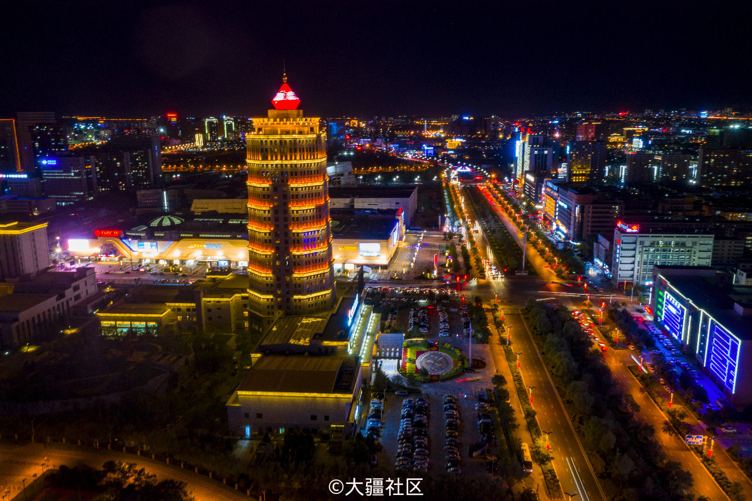 夜色阑珊(陕西榆林高新夜景)钰钏文化