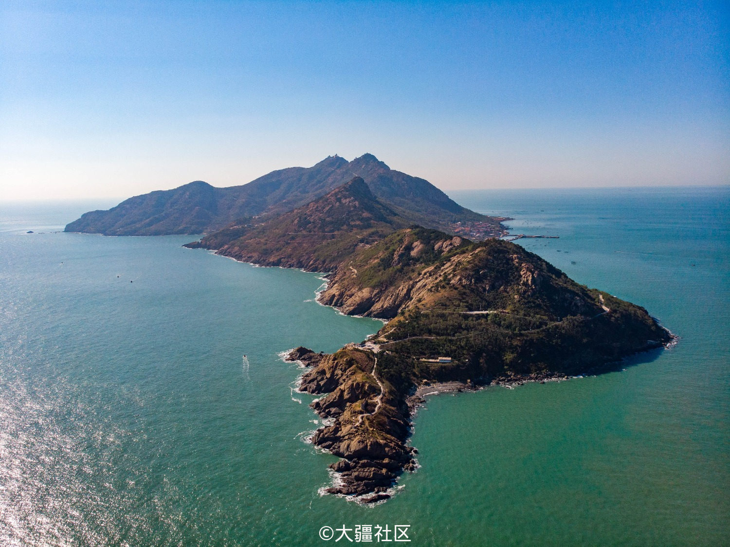 航拍——晚秋灵山岛