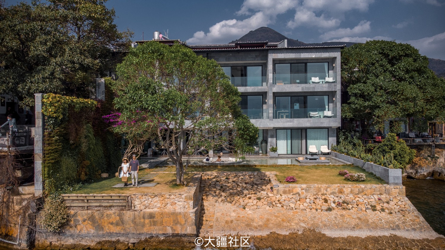 来看看大理双廊洱海边的民宿