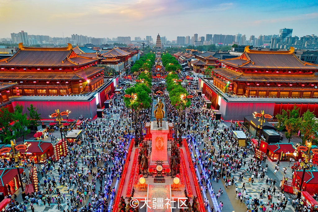 五一时分的大唐不夜城