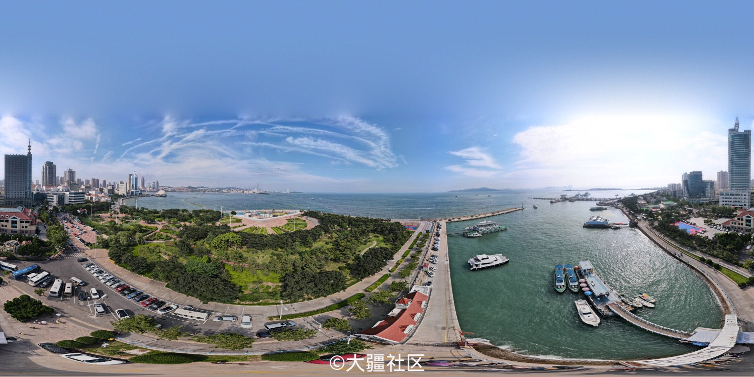 青岛八大峡广场