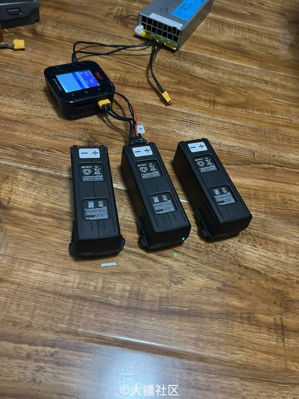 御3电池接口-航拍无人机-大疆社区