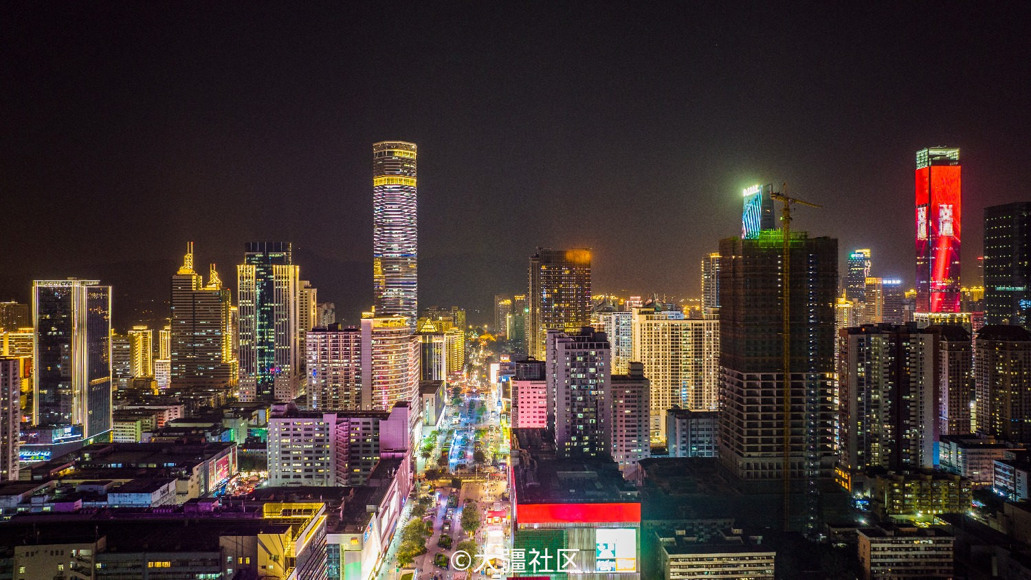 华强北夜景真实照片图片