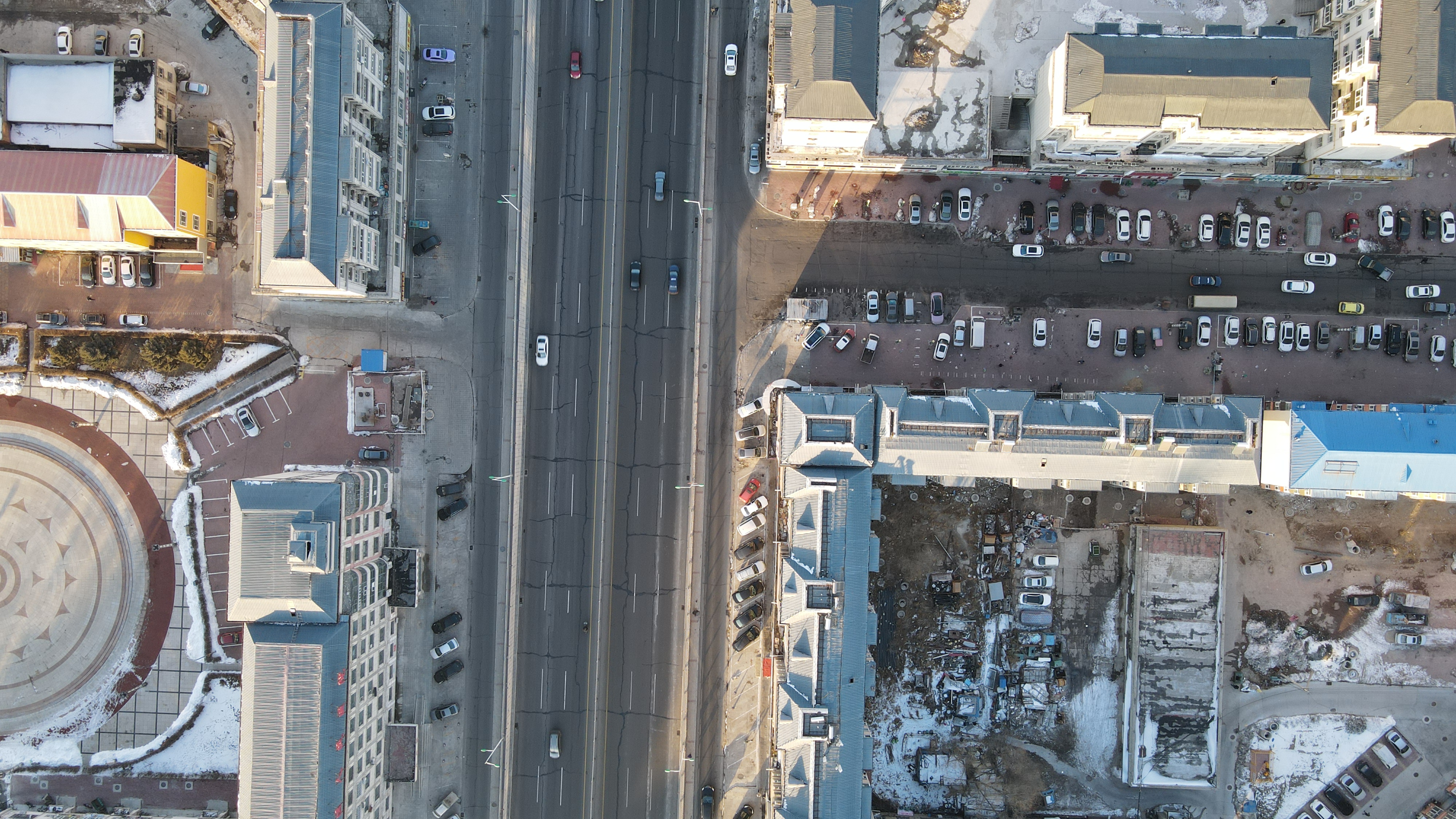 俯瞰街道此乃无人机内涵