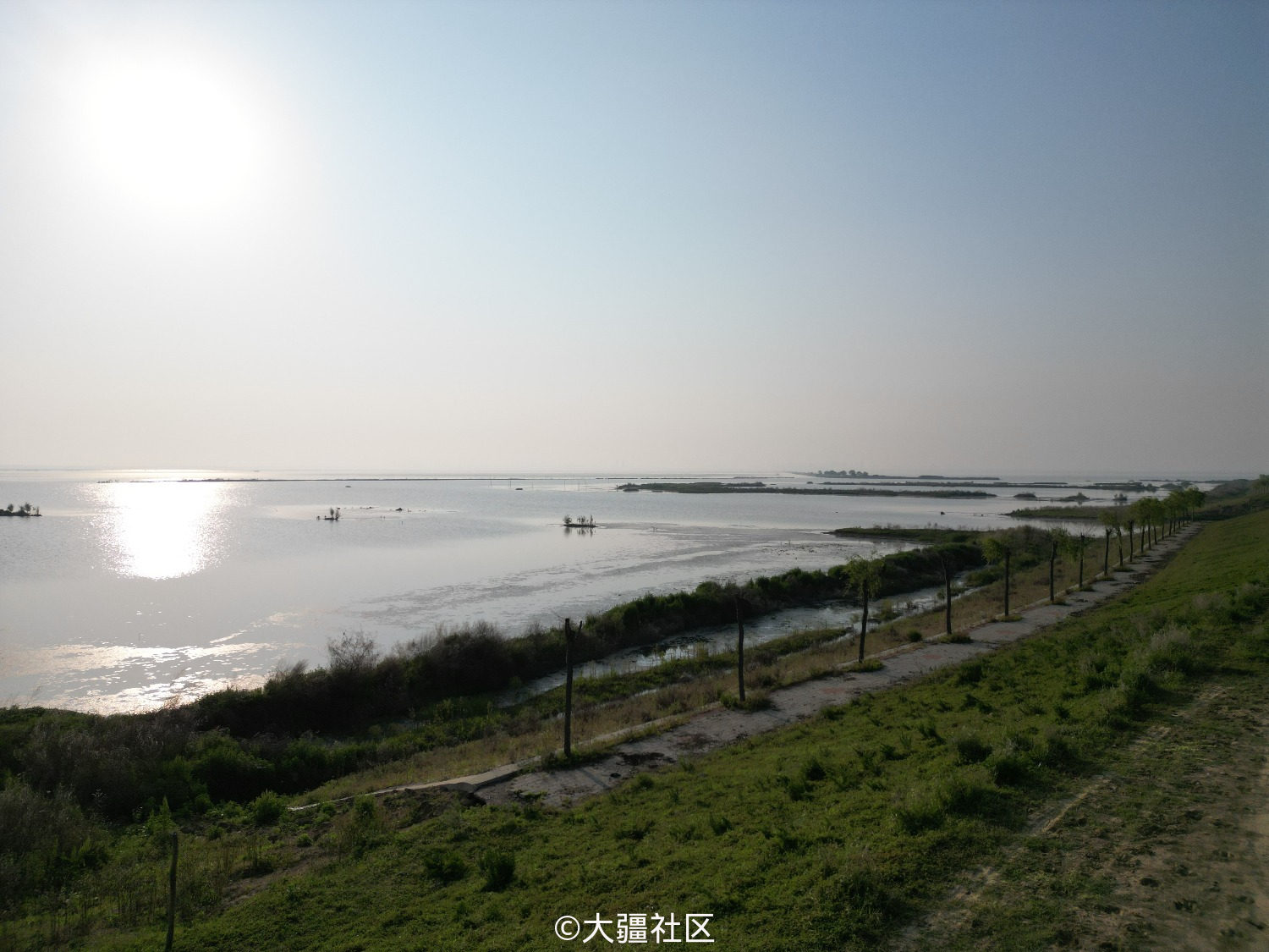 霍邱县城西湖乡关嘴村城西湖风景巡湖